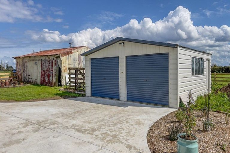 Photo of property in 68 Cadman Road, Dannevirke, 4930