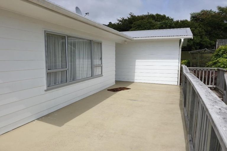 Photo of property in 16 Thimble Lane, Whitby, Porirua, 5024