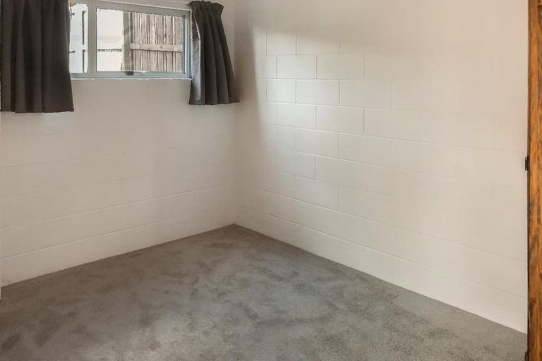 Photo of property in 11 Hague Place, Birkenhead, Auckland, 0626