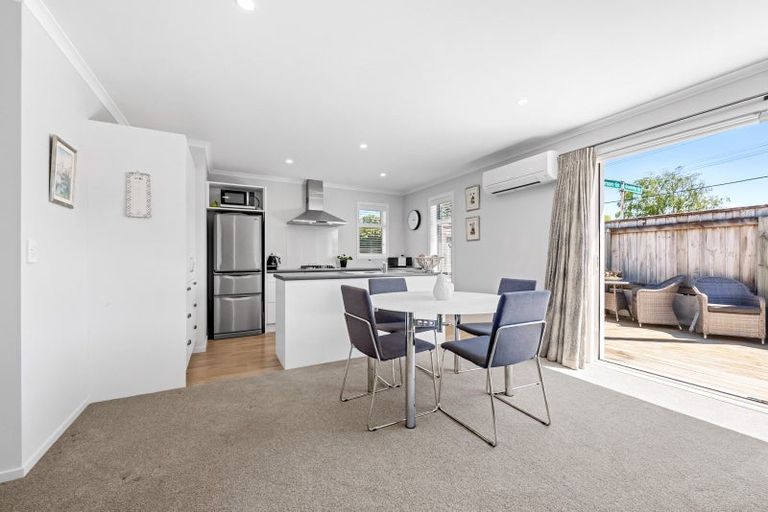 Photo of property in 336 Waiwhetu Road, Fairfield, Lower Hutt, 5011