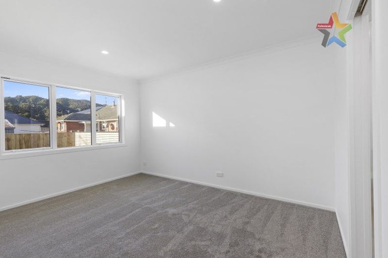 Photo of property in 2c Mayo Grove, Naenae, Lower Hutt, 5011