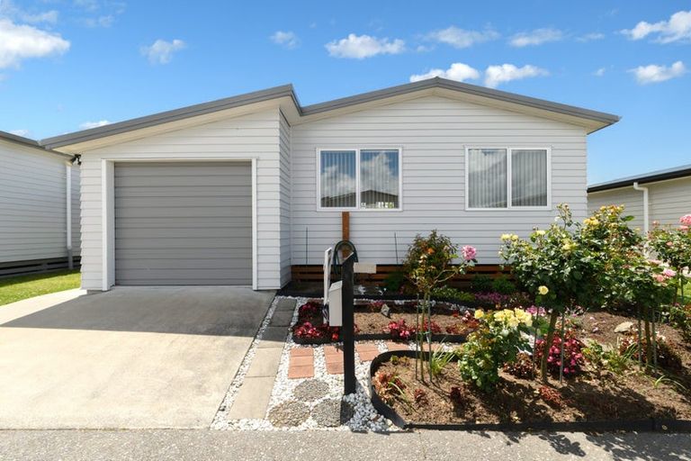 Photo of property in 411/11 Kamahi Crescent, Papamoa Beach, Papamoa, 3118