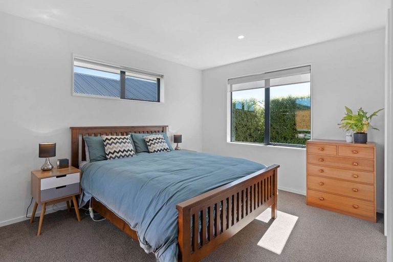 Photo of property in 1 Julia Close, Rolleston, 7614