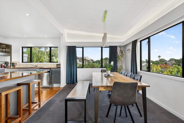 Photo of property in 14a Selwyn Road, Hospital Hill, Napier, 4110