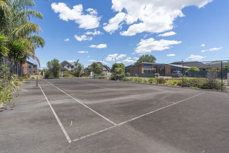 Photo of property in 1 San Clemento Way, Rototuna, Hamilton, 3210