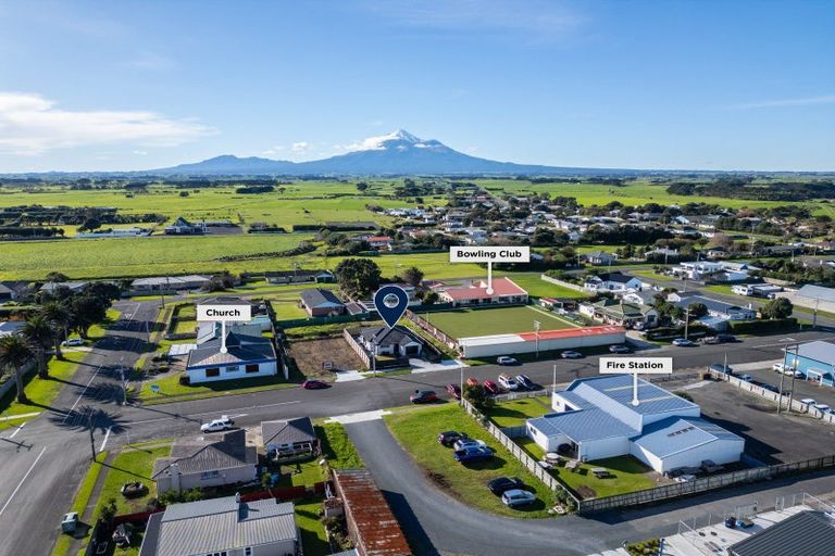 Photo of property in 35a King Street, Opunake, 4616