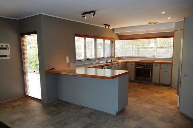 Photo of property in 20 Stanley Street, Wharewaka, Taupo, 3330