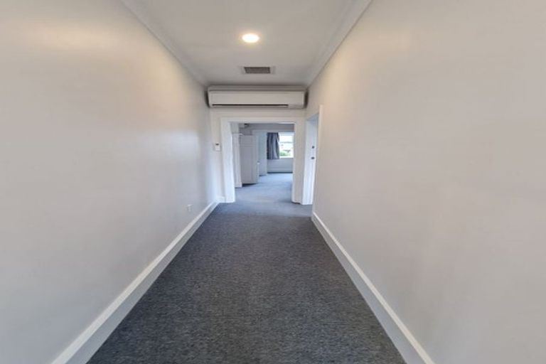 Photo of property in 364a Pages Road, Aranui, 8061