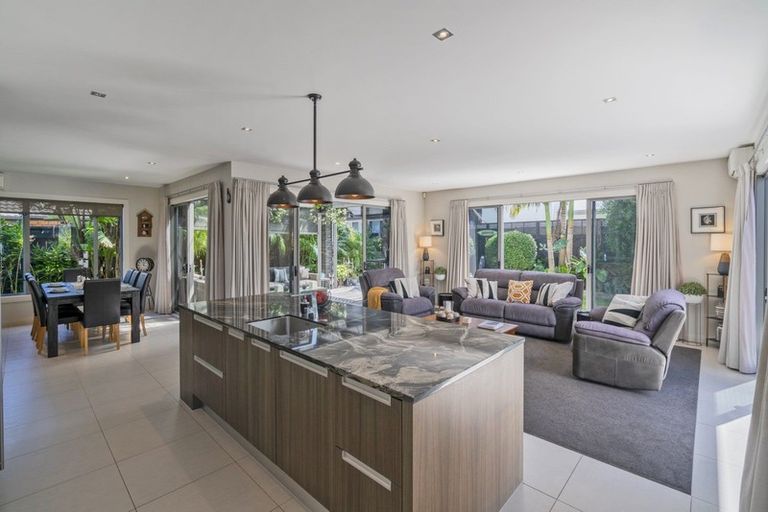 Photo of property in 4 Little George Place, Whitianga, 3510