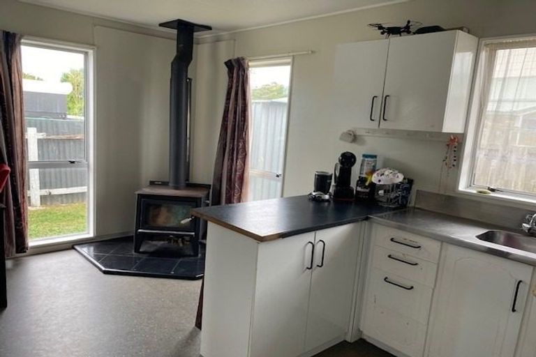 Photo of property in 17a Ramsey Crescent, Flaxmere, Hastings, 4120