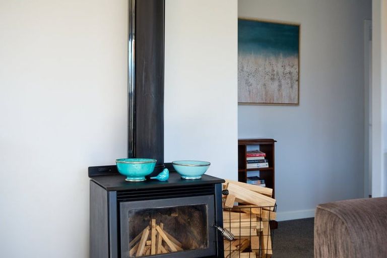 Photo of property in 6 Pukeko Place, Kaikoura, 7300