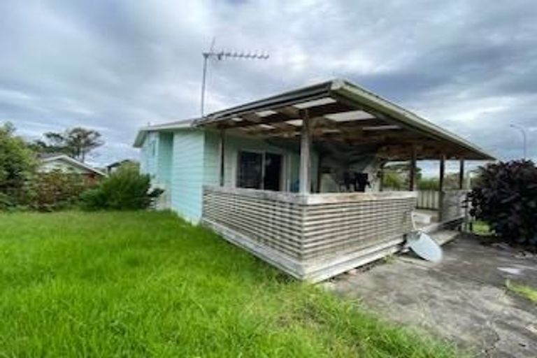 Photo of property in 69 Priestley Drive, Bucklands Beach, Auckland, 2014