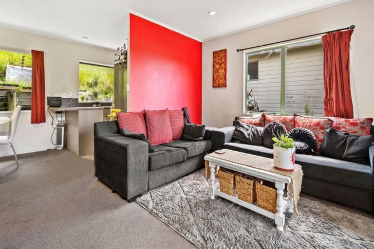 Photo of property in 13 James Cook Drive, Welcome Bay, Tauranga, 3112