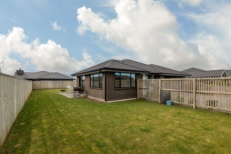 Photo of property in 9 Clough Close, Lincoln, 7608