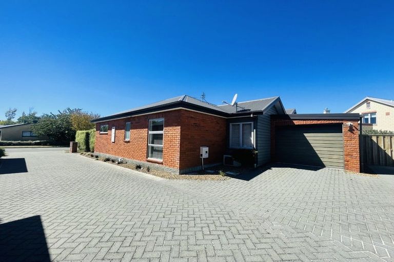 Photo of property in 9 Redfern Street, Northwood, Christchurch, 8051