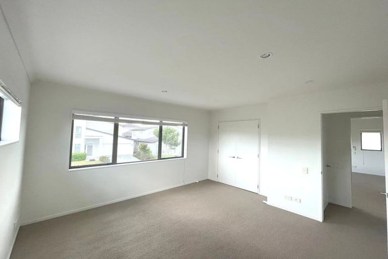 Photo of property in 3 Mccathie Drive, Flat Bush, Auckland, 2019