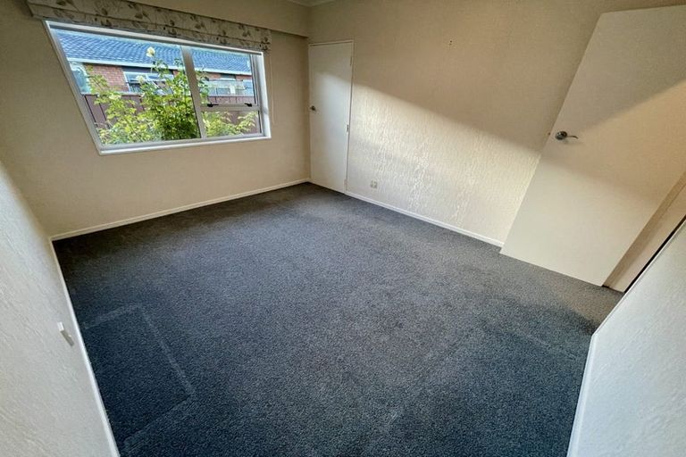 Photo of property in 8 Tacoma Drive, Totara Park, Upper Hutt, 5018