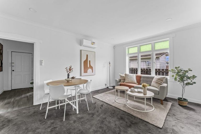 Photo of property in 1/256 Porchester Road, Takanini, 2112