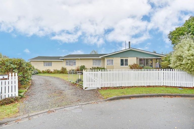 Photo of property in 4 Redwood Place, Oxford, 7430