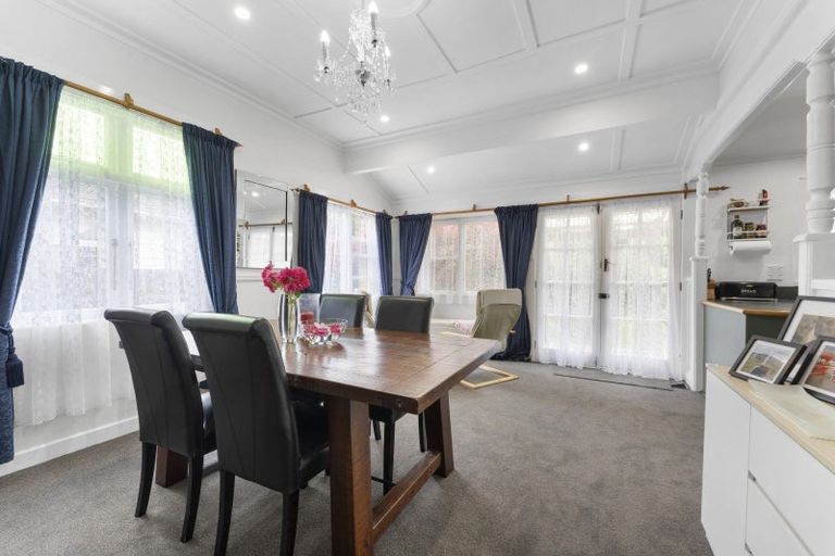 Photo of property in 15 Rainforth Street, Roslyn, Palmerston North, 4414