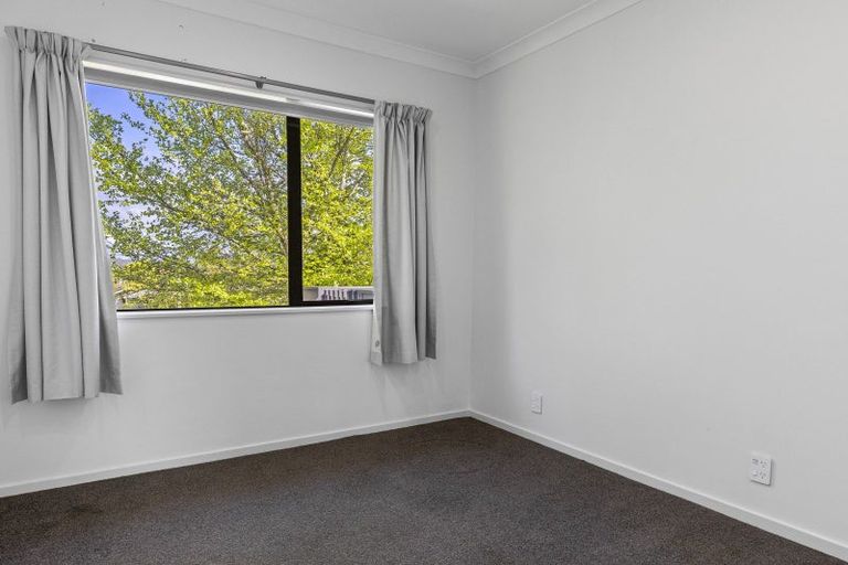 Photo of property in 35 Grace Crescent, Richmond Heights, Taupo, 3330