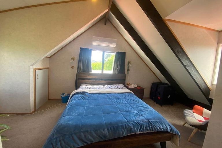 Photo of property in 3/76 Kaurilands Road, Titirangi, Auckland, 0604