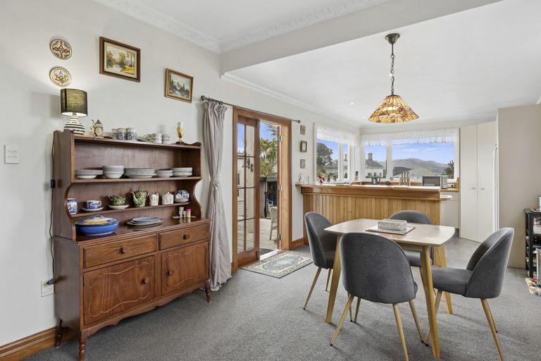 Photo of property in 27 Harrington Street, Port Chalmers, 9023