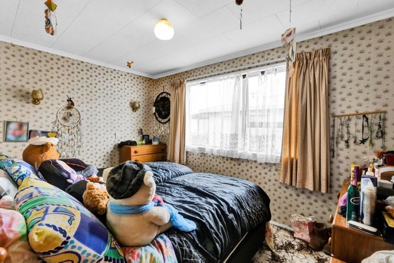 Photo of property in 2/168 Juliet Street, Stratford, 4332