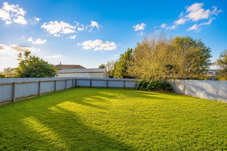 Photo of property in 12 Hartgill Crescent, Dannevirke, 4930
