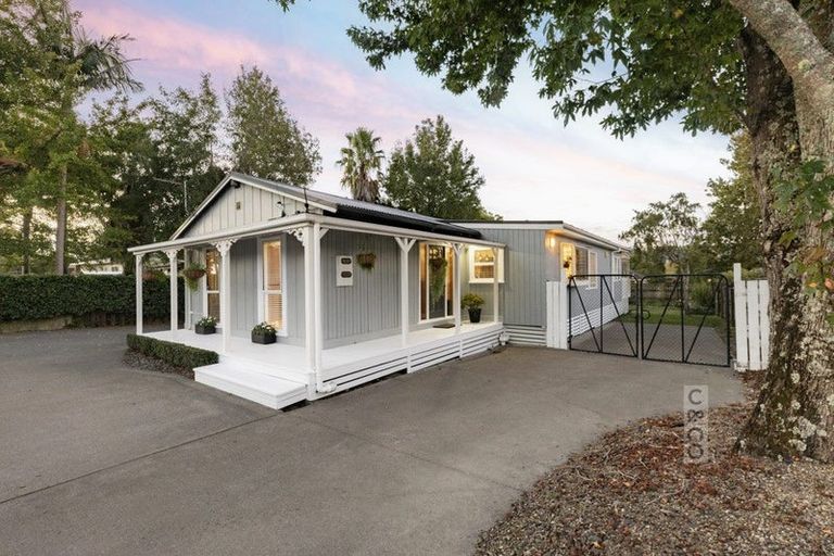 Photo of property in 23 Queen Street, Riverhead, 0820