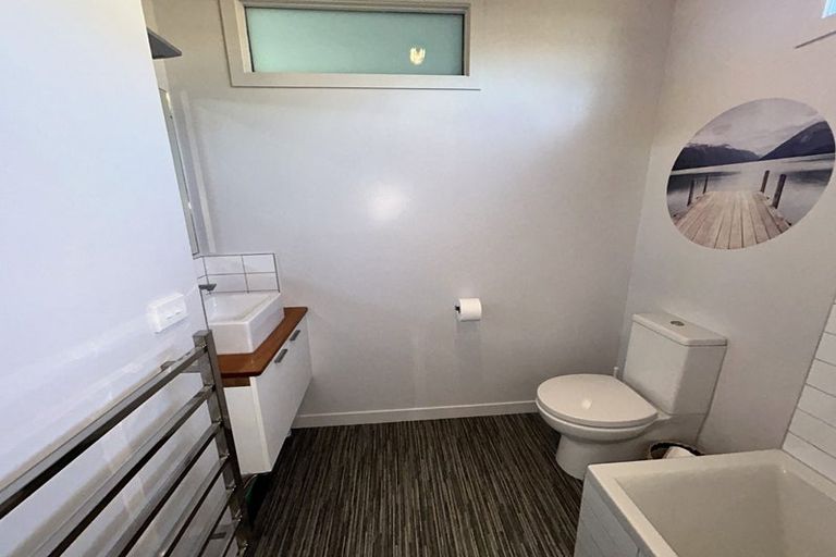 Photo of property in 370a Hardy Street, Nelson, 7010