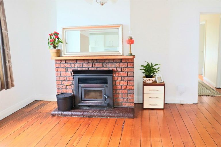 Photo of property in 14 Featon Road, Waihi, 3610