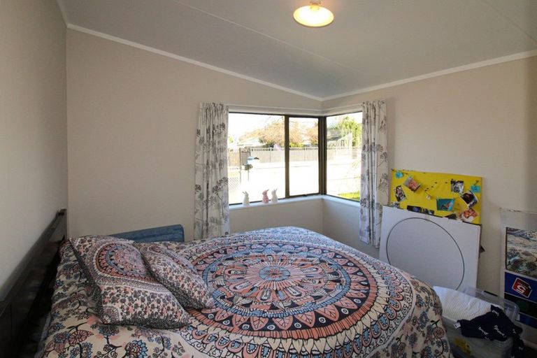 Photo of property in 10 Tasman Crescent, Carterton, 5713