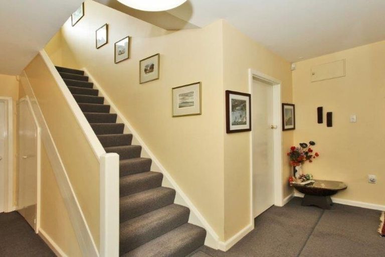 Photo of property in 222 Yaldhurst Road, Avonhead, Christchurch, 8042