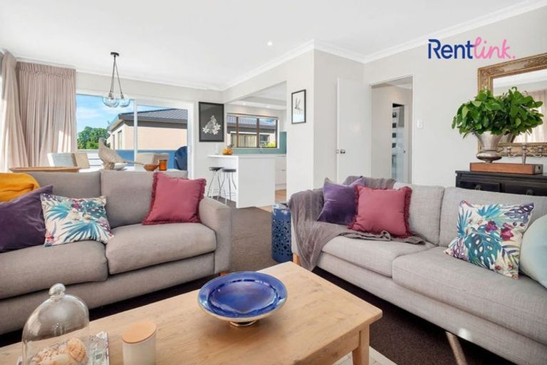 Photo of property in 20 Seaview Road, Otumoetai, Tauranga, 3110