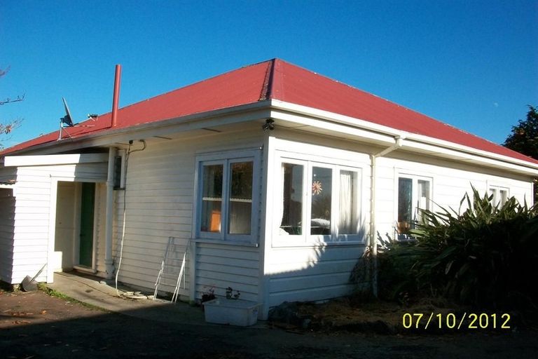 Photo of property in 34b Newington Road, Henderson, Auckland, 0612