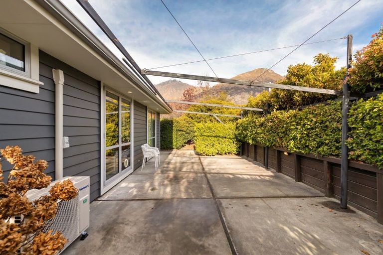 Photo of property in 55 Erskine Street, Lake Hayes, Queenstown, 9304