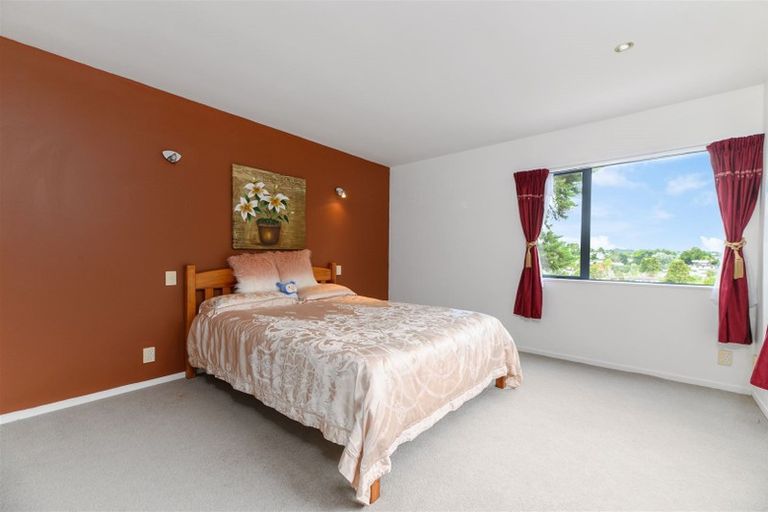 Photo of property in 111a Rosier Road, Glen Eden, Auckland, 0602