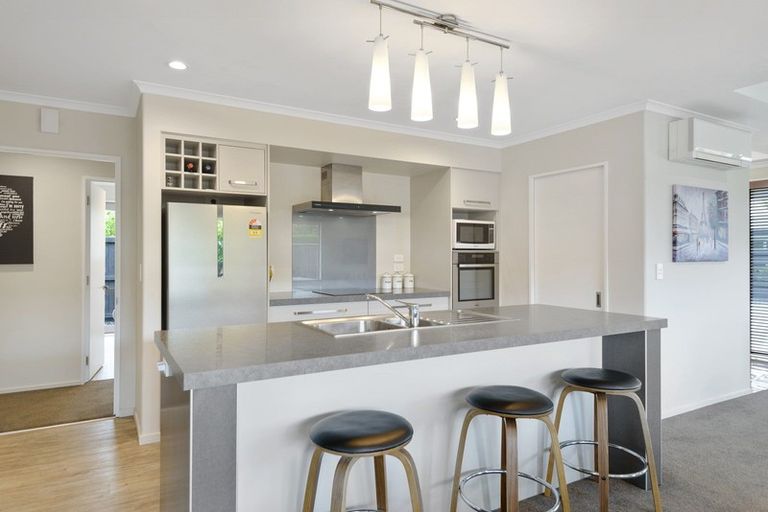 Photo of property in 8 Overton Place, Prebbleton, 7604