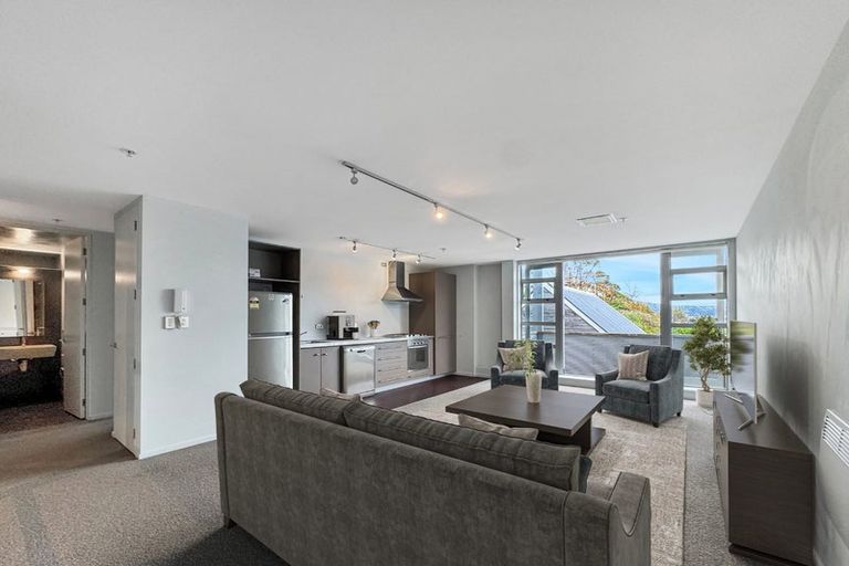 Photo of property in Vespa Apartments, 20 Hanson Street, Mount Cook, Wellington, 6021