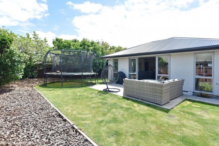 Photo of property in 42 Reginald Street, Burwood, Christchurch, 8083