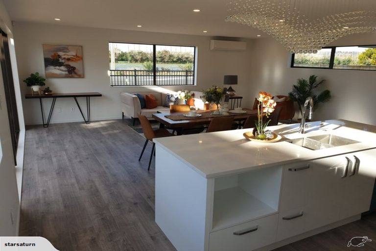 Photo of property in 33 Sapwood Crescent, Takanini, 2110