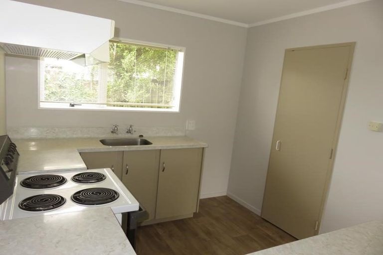 Photo of property in 4 Mallard Grove, Churton Park, Wellington, 6037