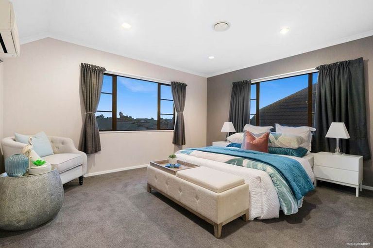 Photo of property in 4a Dapple Place, Flat Bush, Auckland, 2019