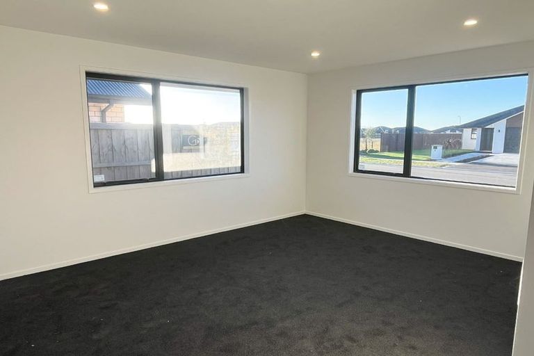Photo of property in 10 Lenborough Drive, Rolleston, 7614
