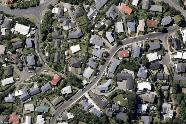 Photo of property in 23 Carluke Street, Paparangi, Wellington, 6037