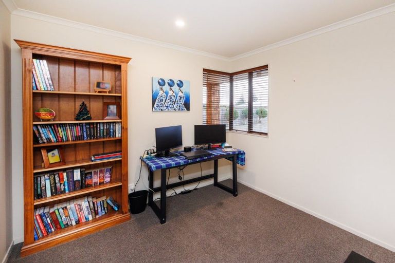 Photo of property in 64 Andrews Street, Foxton Beach, Foxton, 4815