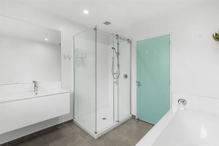 Photo of property in 21 Lockwood Street, Halswell, Christchurch, 8025