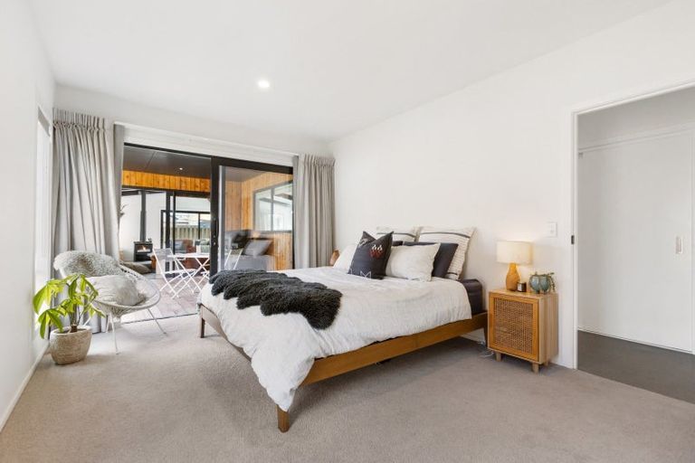 Photo of property in 38 Longview Drive, Lake Hawea, 9382