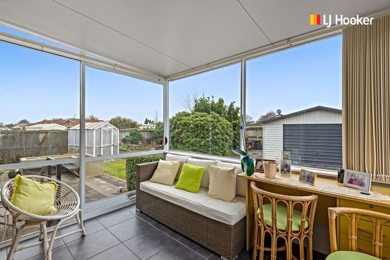Photo of property in 105 Hagart-alexander Drive, Mosgiel, 9024